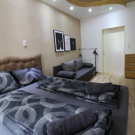 וינה Family Quad Room Rf מראה חיצוני תמונה
